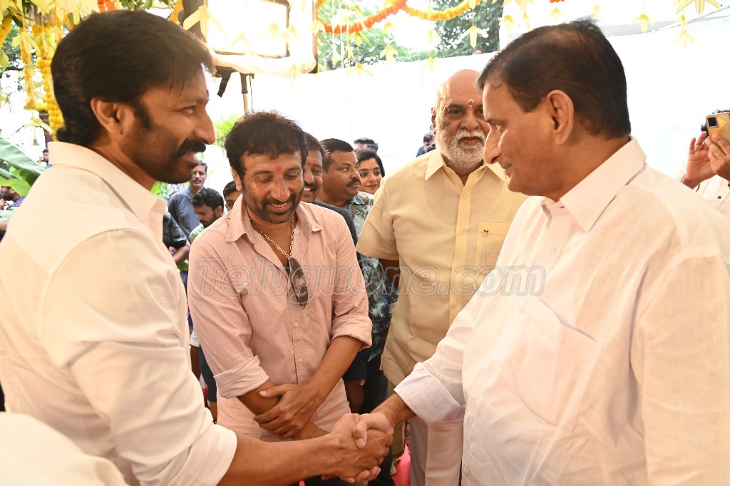 Gopichand and Sreenu Vaitla Movie Launched
